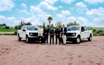 Ciudad Maderas dona dos patrullas equipadas al municipio de Lagos de Moreno